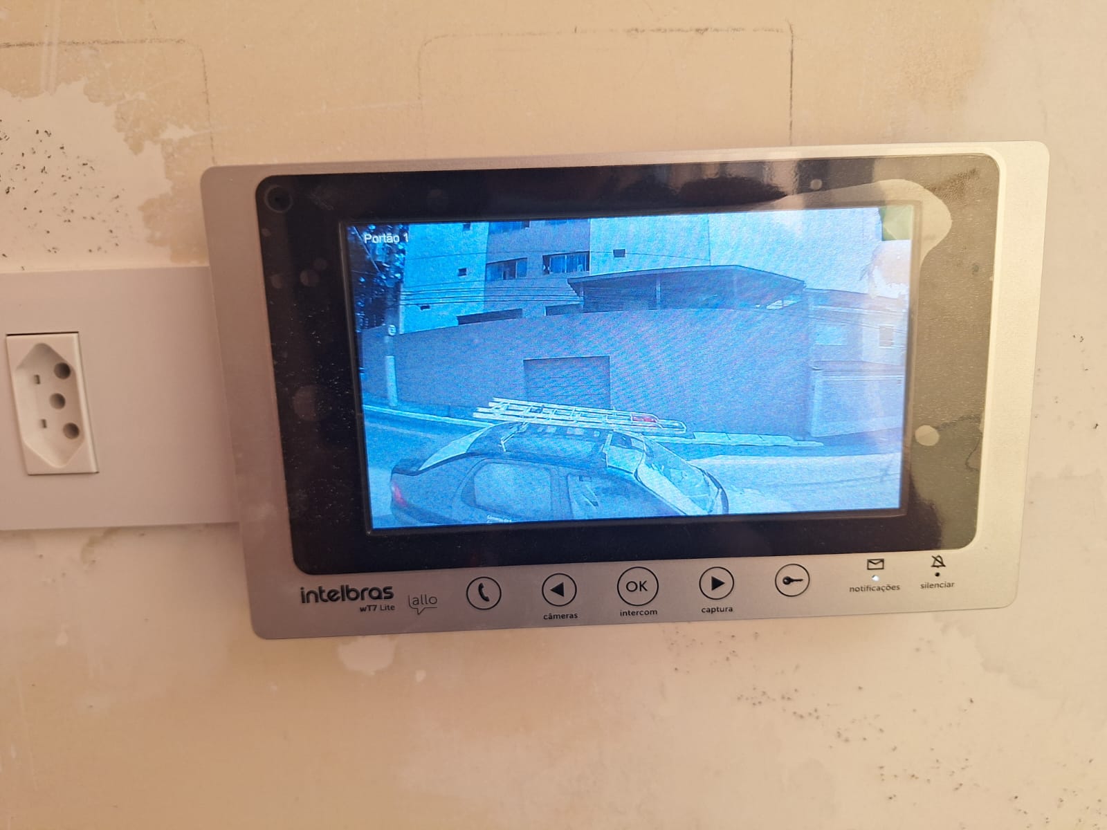 Tela do vídeo porteiro em funcionamento após conserto